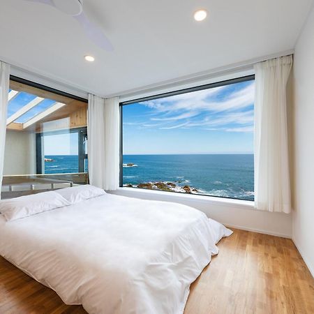 Gangneung Hue Pension Ocean View, Spa, Couple Exterior photo