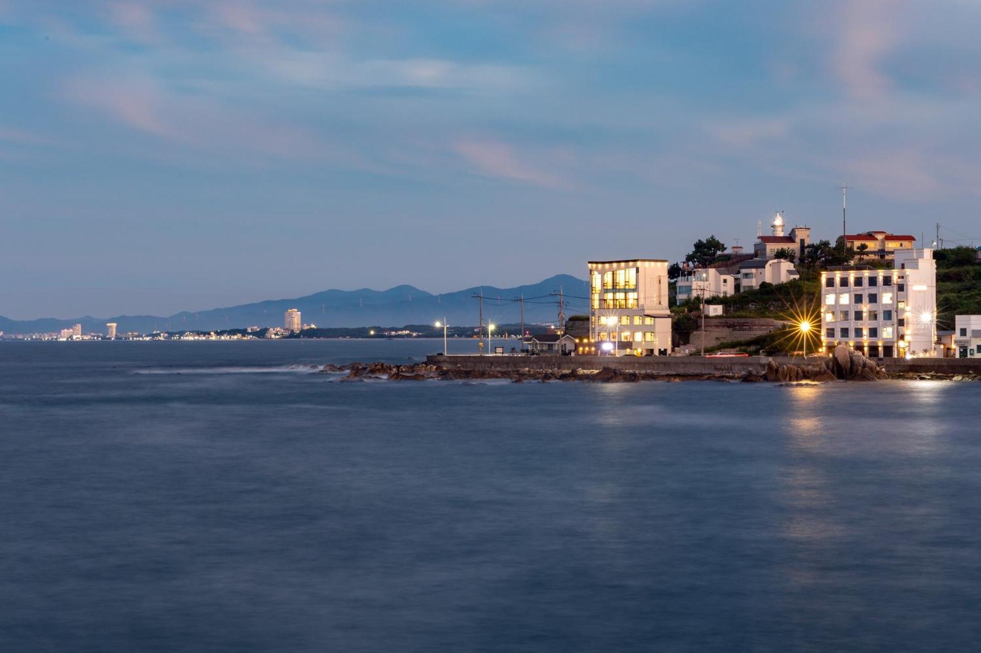 Gangneung Hue Pension Ocean View, Spa, Couple Exterior photo